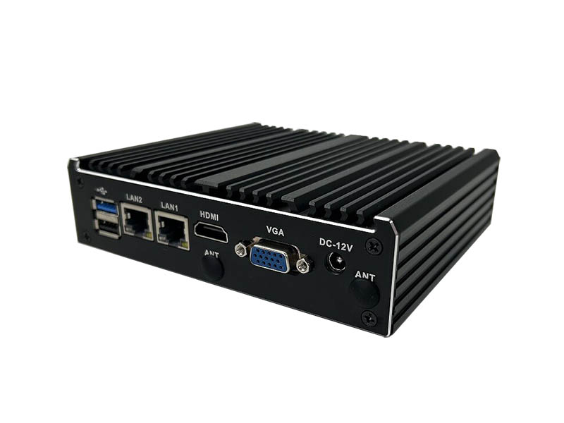 Fanless PC with Intel J1900 processor